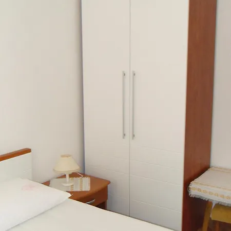 And By The Sea Zaostrog, Makarska - 2662 Guest house 3*
